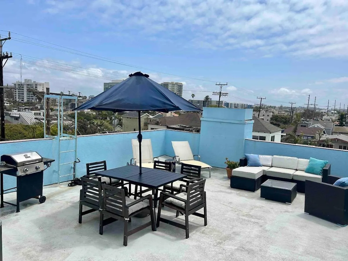 Luxe 2-Br With King Suite, Rooftop, Steps From Beach Los Angeles United States
