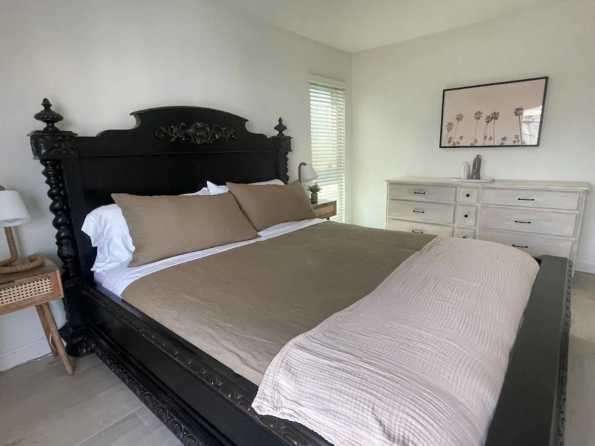 Apartment Luxe 2-Br With King Suite, Rooftop, Steps From Beach Los Angeles United States