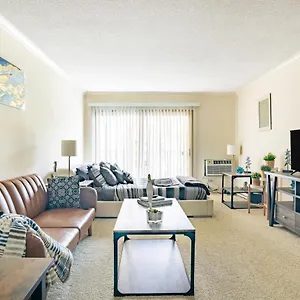 Apartment 1br Oasis Steps To Venice Beach, Los Angeles