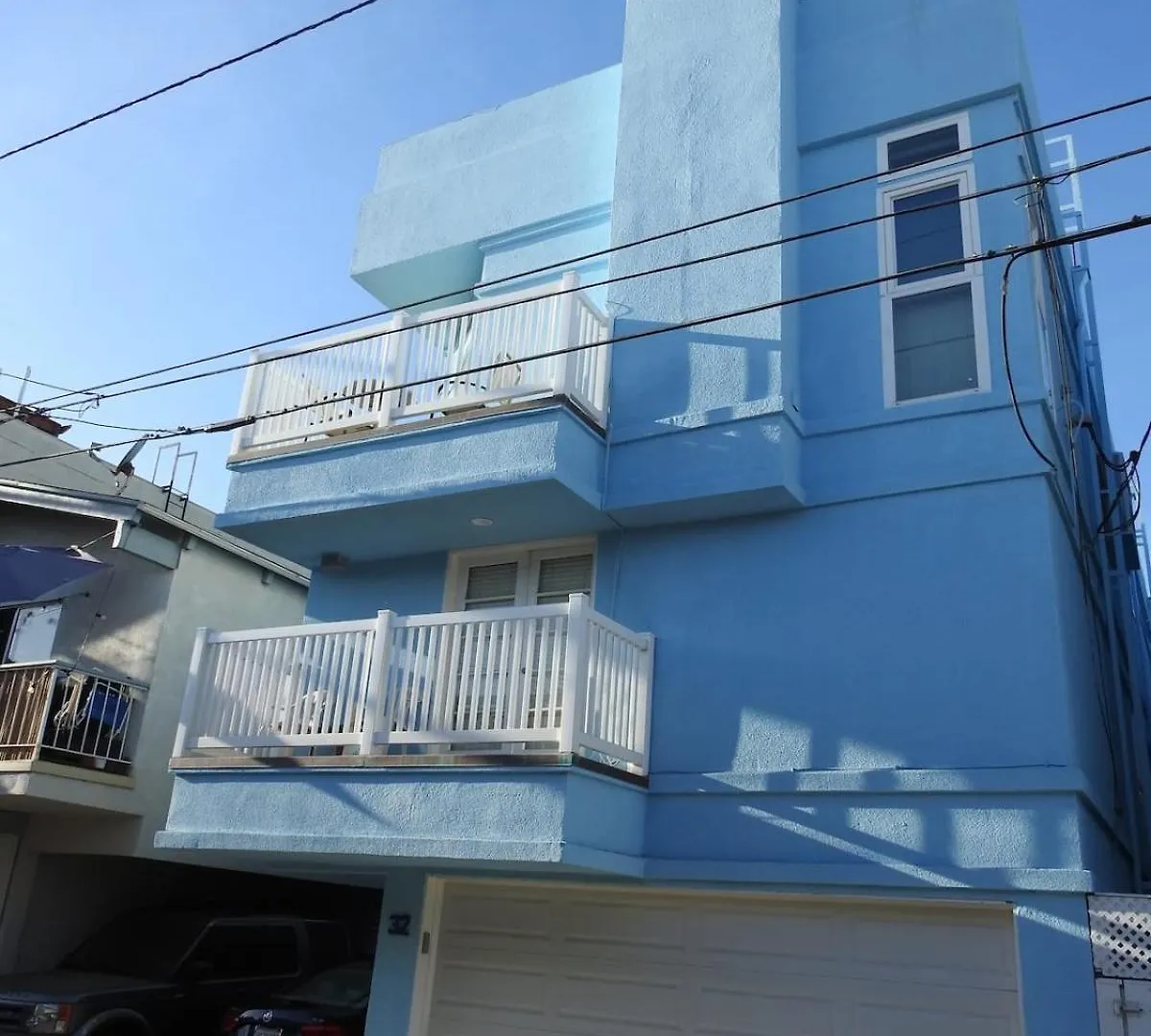 Luxe 2-Br With King Suite, Rooftop, Steps From Beach Los Angeles